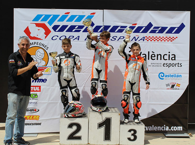 /Podio%20Minimotos.jpg