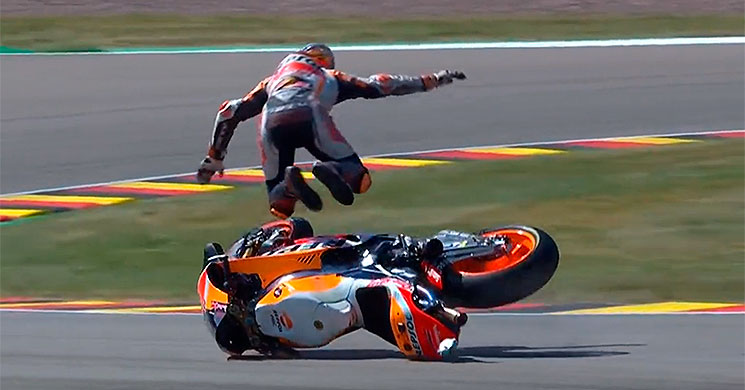 s/PolEspargaro-2022-crash.jpg