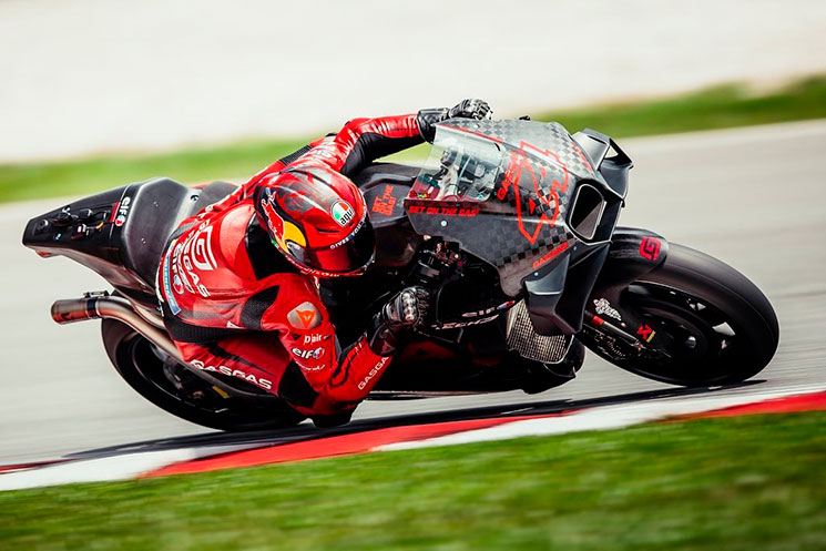 /PolEspargaro2023-GASGAS.jpg
