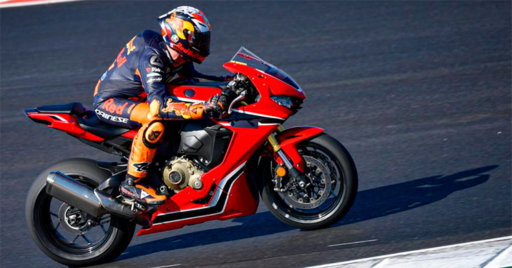 pol espargaro honda fireblade