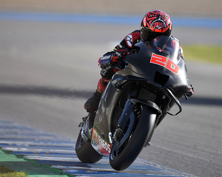 Quartararo-Yamaha-2022-456.jpg