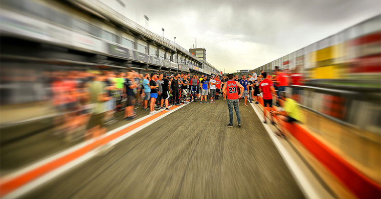 racing 100