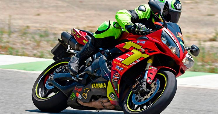 R1 TT