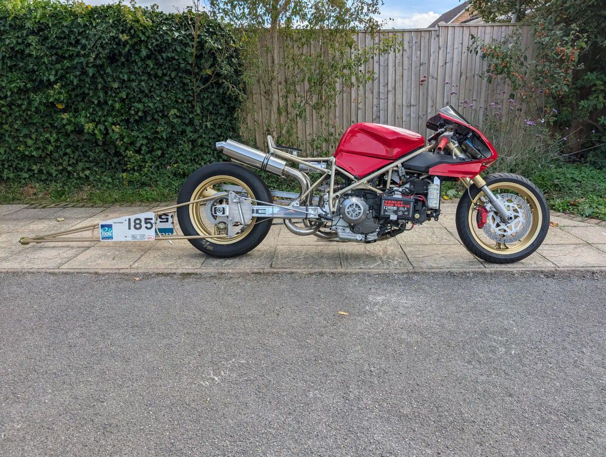 /Ducati916Drag