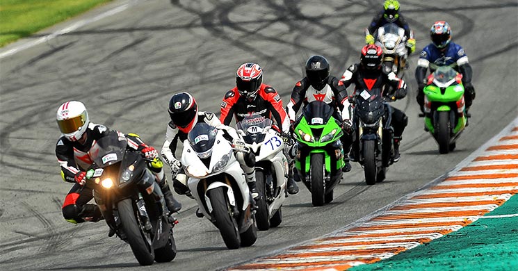 Racing100-Cheste.jpg
