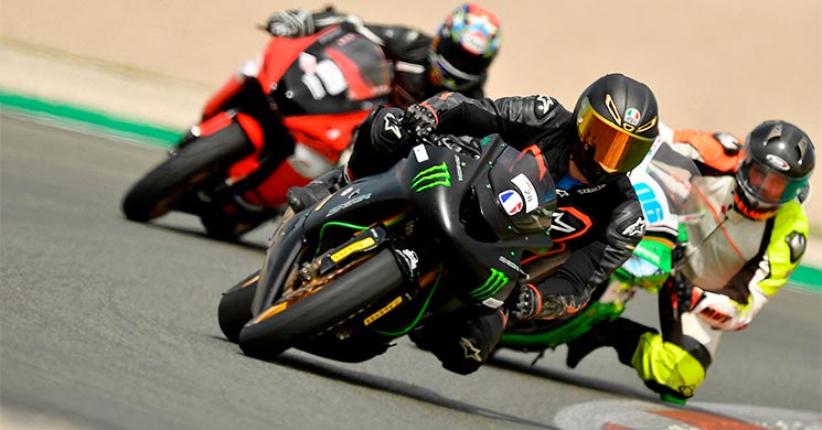 racing 100