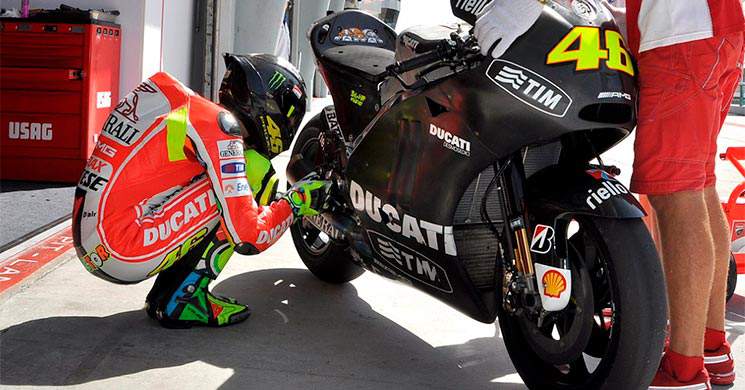 RossiDucati-5e66543_c.jpg