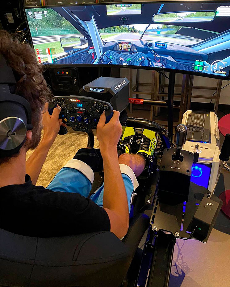 RossiSimRacing.jpg