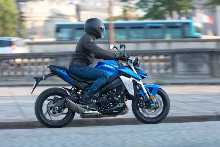 suzuki gsx-s950 