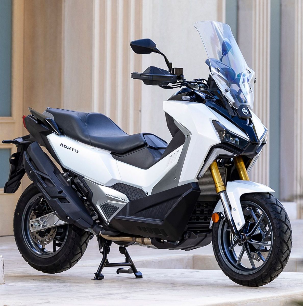 SYM-ADXTG400