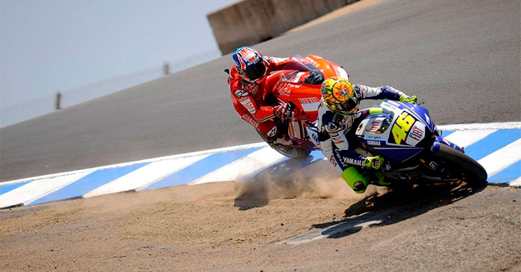 /Stoner-Rossi_LagunaSeca.jpg