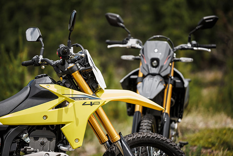 Suzuki-DR-Z400S