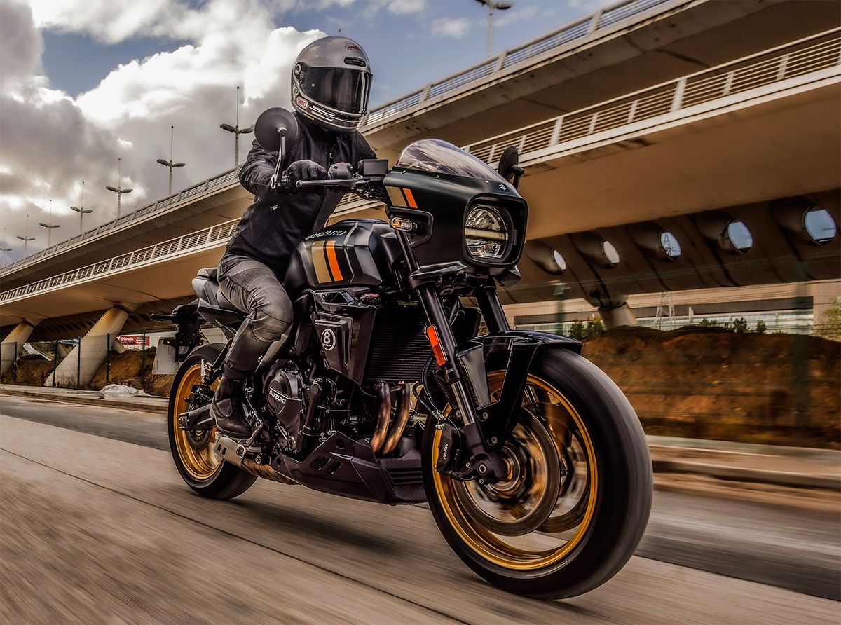 SuzukiGSX-8TT-