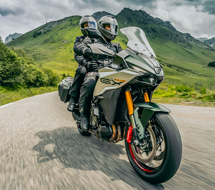 SuzukiGSX-S1000GX-2024