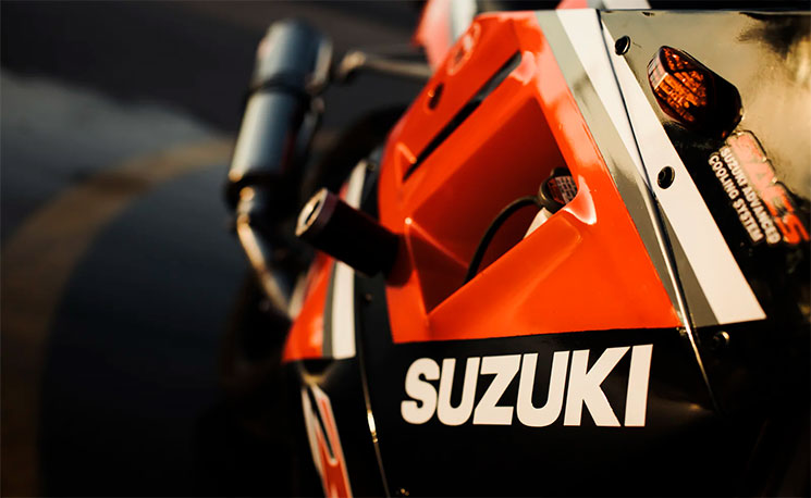 SuzukiGSXR-Slingshot