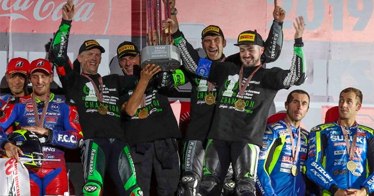 Team-SRC_Kawasaki.jpg