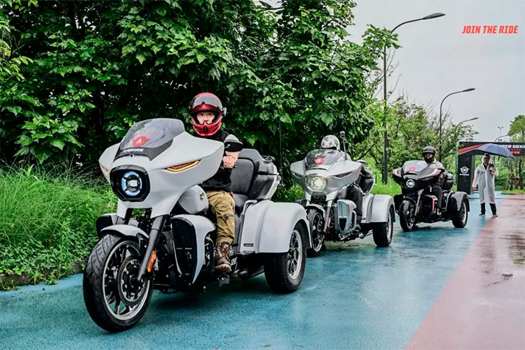 /TrikeVT2000-