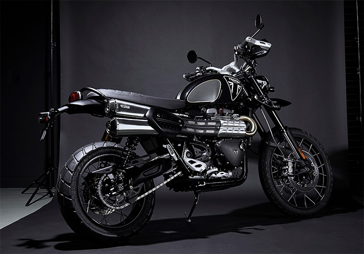 Triumph-Scrambler-1200-James-Bond.