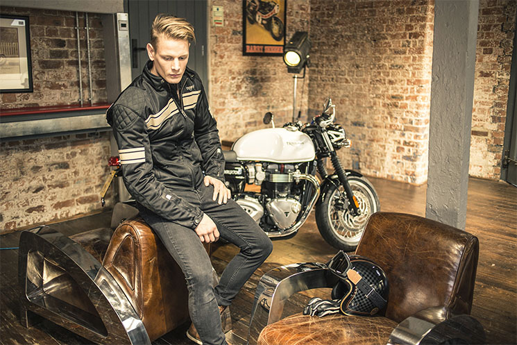 Triumph-Thruxton-2017-2.jpg