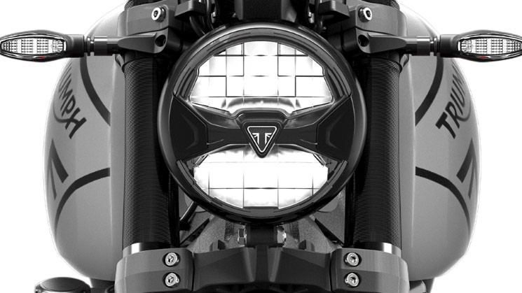 Triumph-Trident-660-8