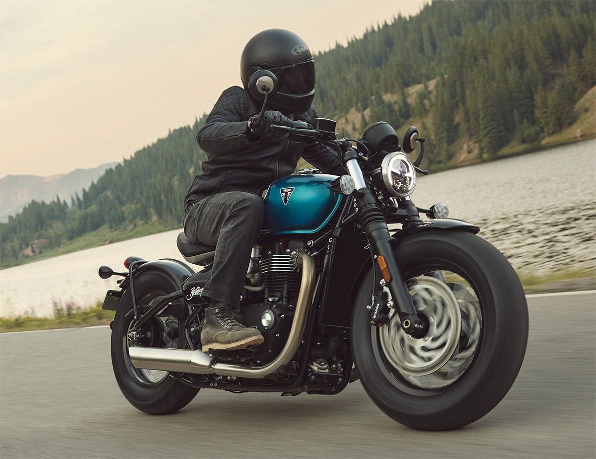 /TriumphBonnevilleBobber-2026