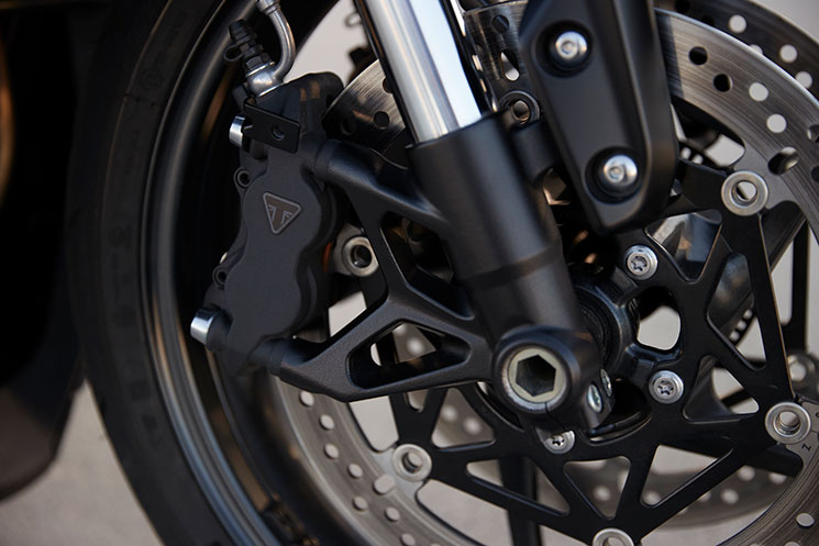TriumphDaytona660