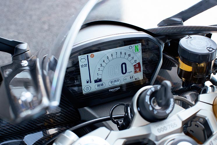 TriumphDaytonaMoto2--332222435.jpg