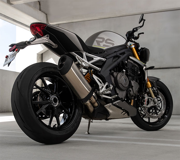 TriumphSpeedTriple1200RS-2021