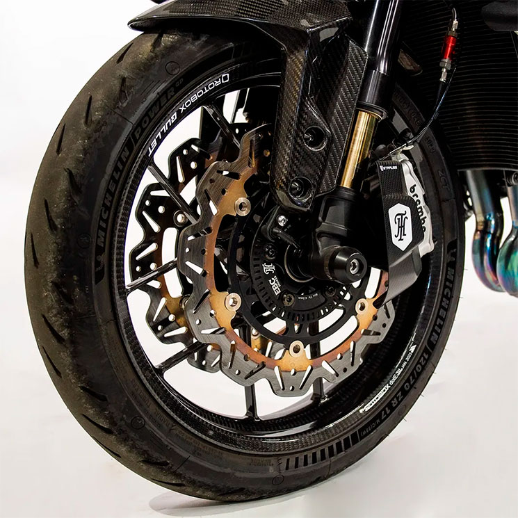 TriumphSpeedTripleRR-Turbo-