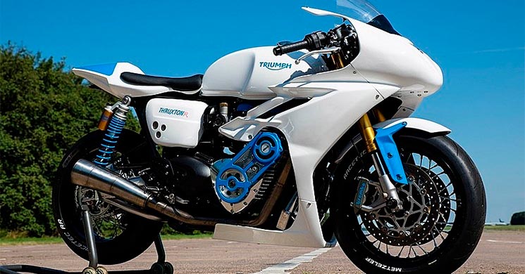 TriumphThruxtonR-Supercharger.jpg