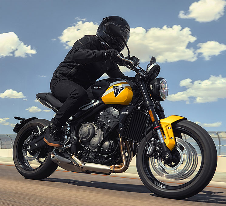 /TriumphTrident660-2025