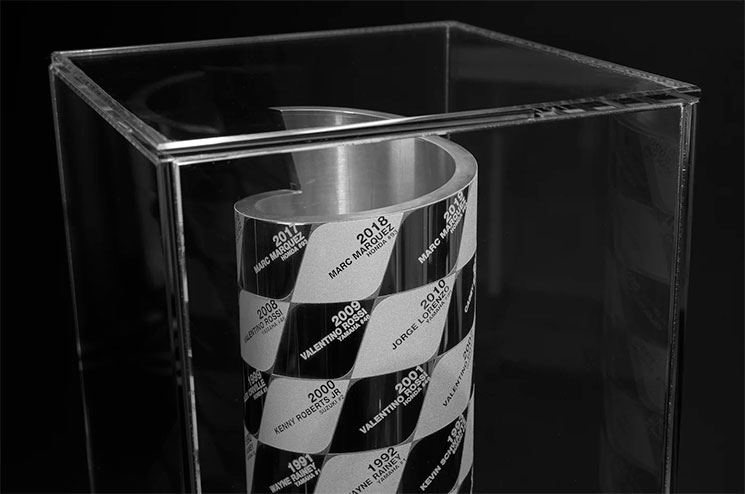 trofeo motogp replica