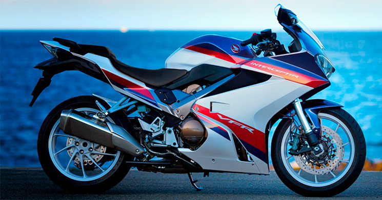 VFR800F-2021.jpg