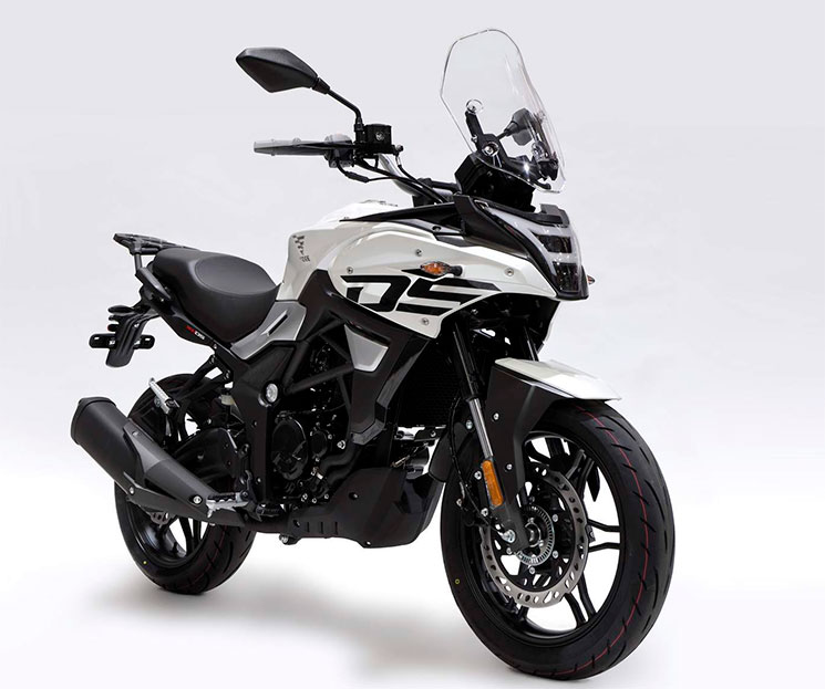 /VOGE300DS-435.jpg