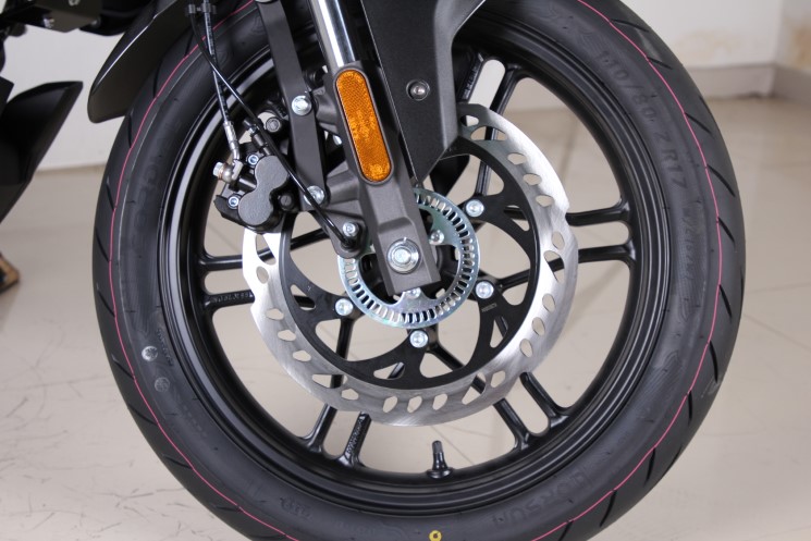 VOGE300DS