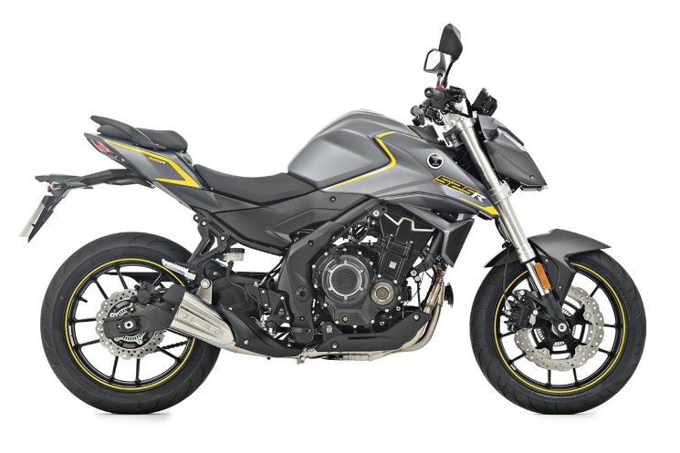 VOGE525R.jpg