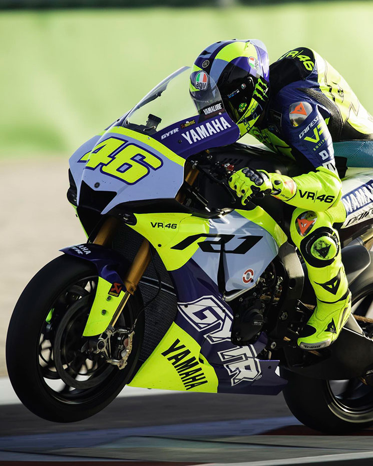 /ValentinoRossi-YamahaR1-VR46-Tribute2.jpg