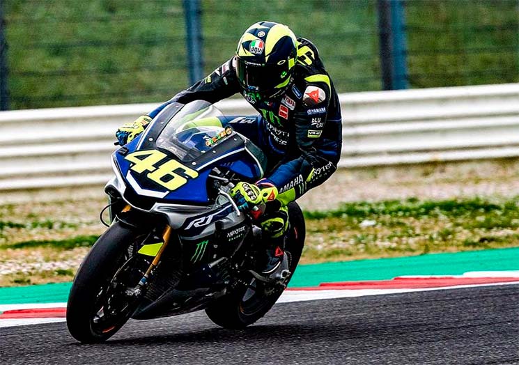 valentino rossi r1