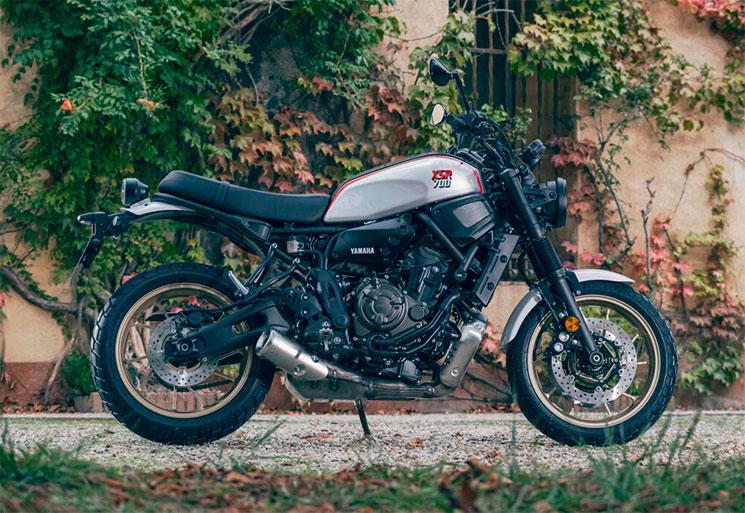 YamahaXSR700-2022