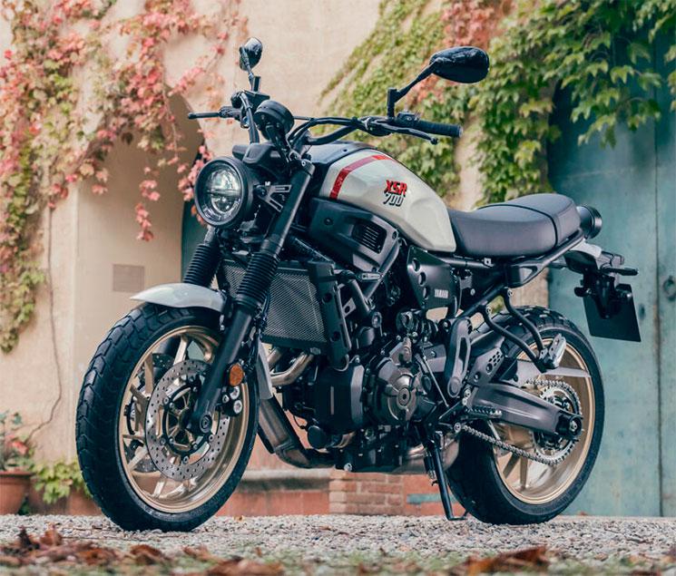 YamahaXSR700-2022