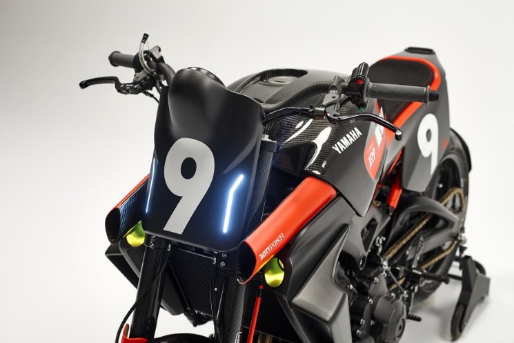 Yamaha-xr9-carbona