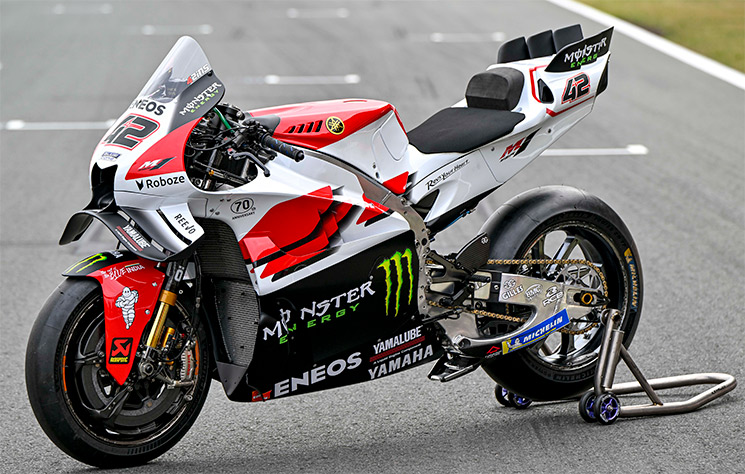 /YamahaM1-R7-Haga-1.jpg