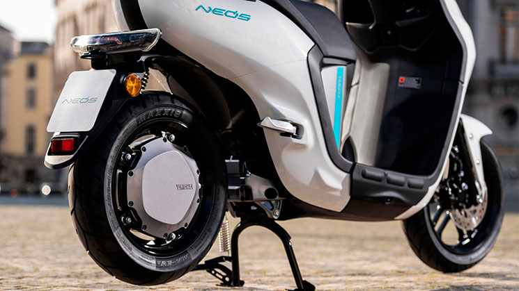 yamaha neos