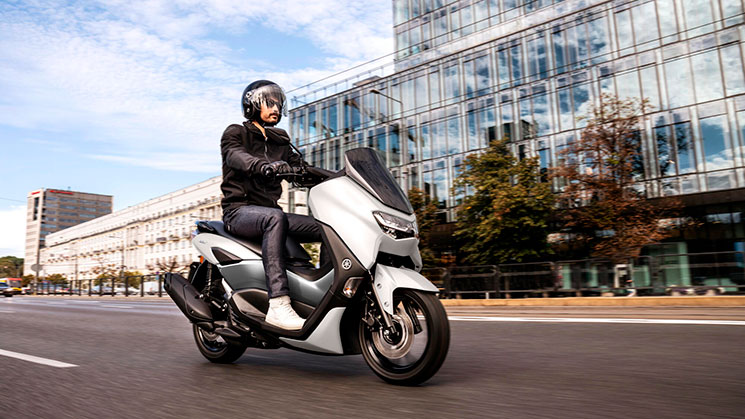 yamaha nmax