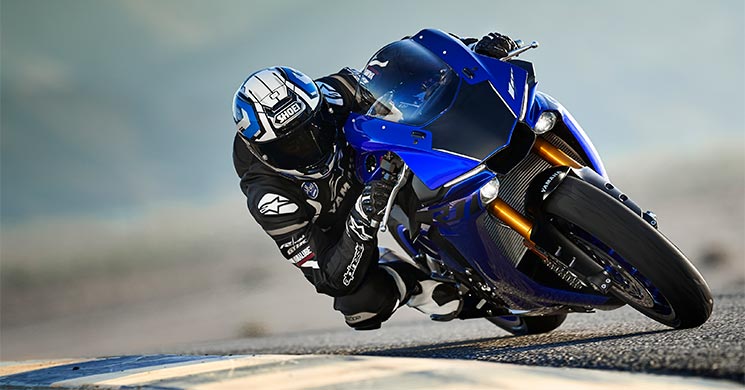 /YamahaR1-2019.jpg