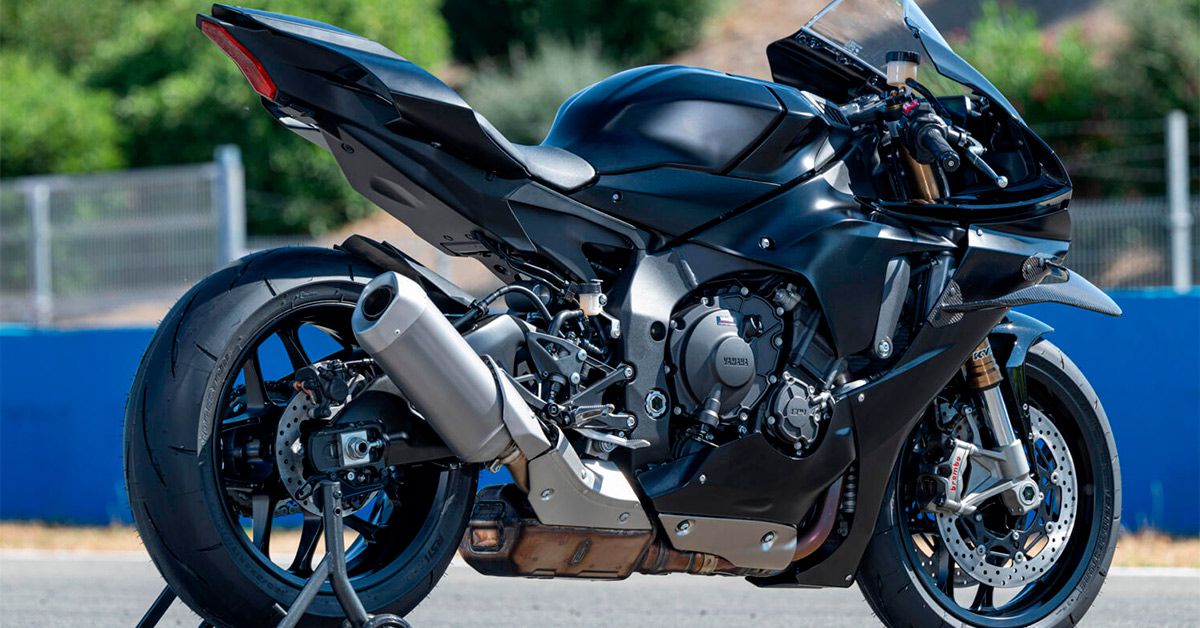 yamaha R1