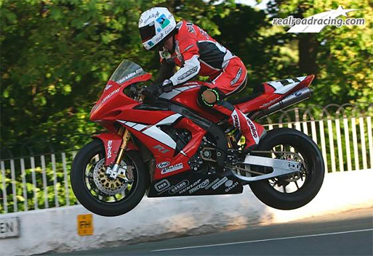 /YamahaR12006-GuyMartin-3.jpg