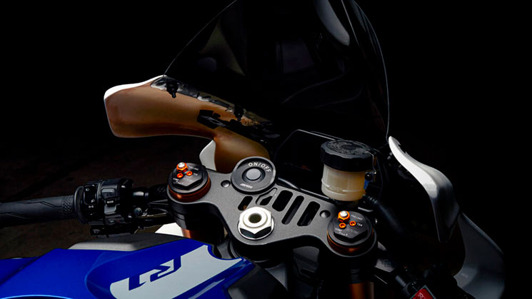 YamahaR1GYTR.jpg