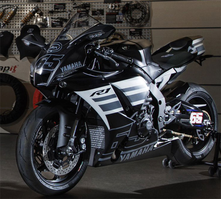YamahaR1JonathanReaReplica-1.jpg