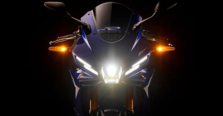 YamahaR3-2025.
